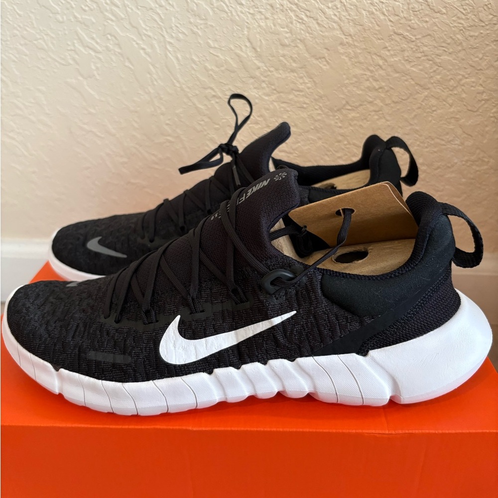Nike Free Run 5.0 ‼️STEAL‼️ Multiple Sizes